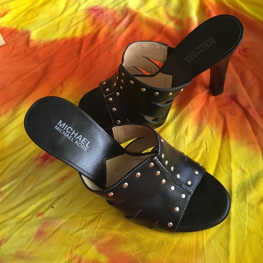 Micheal Kors Heels